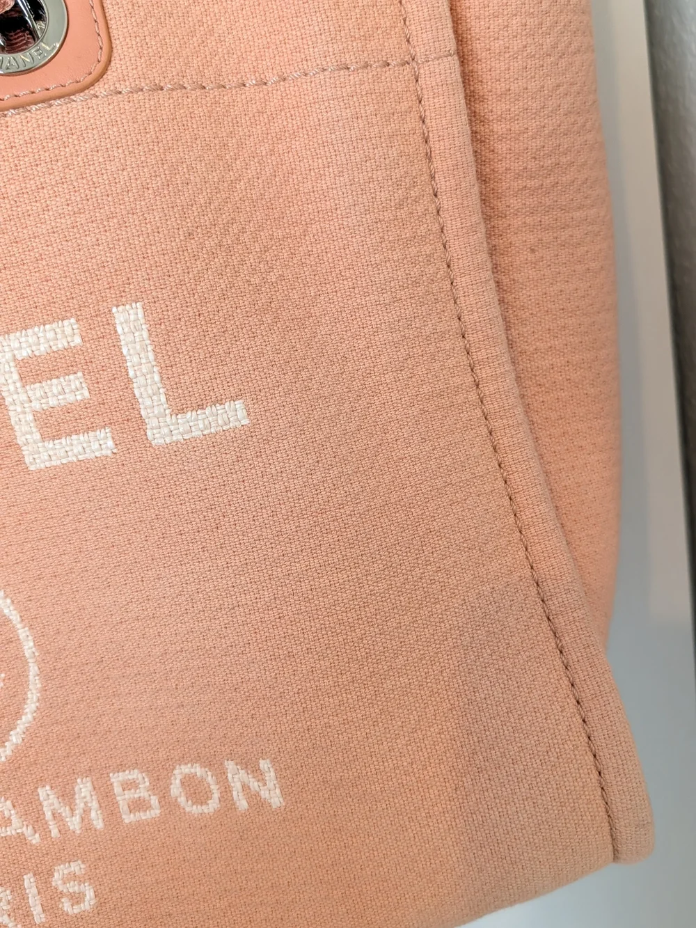 CHANEL Deauville Peach Chain-Handle Logo Tote - Picture 4 of 16